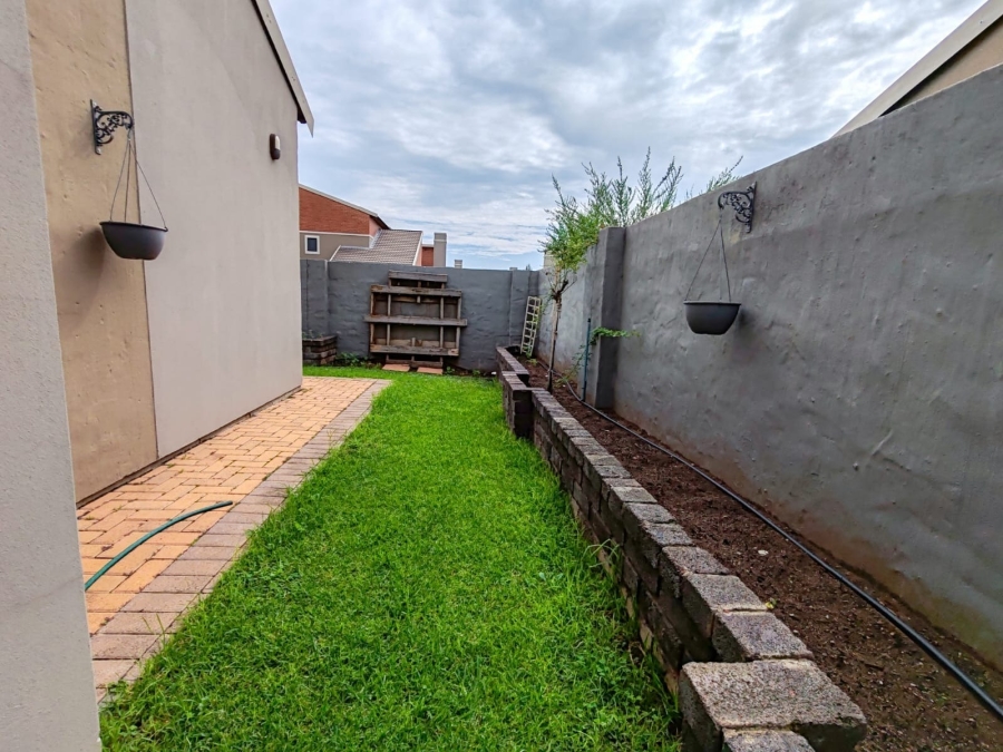 4 Bedroom Property for Sale in Grimbeeck Park North West